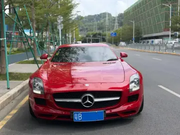 2011 Mercedes-Benz SLS AMG с пробегом 50 000 км