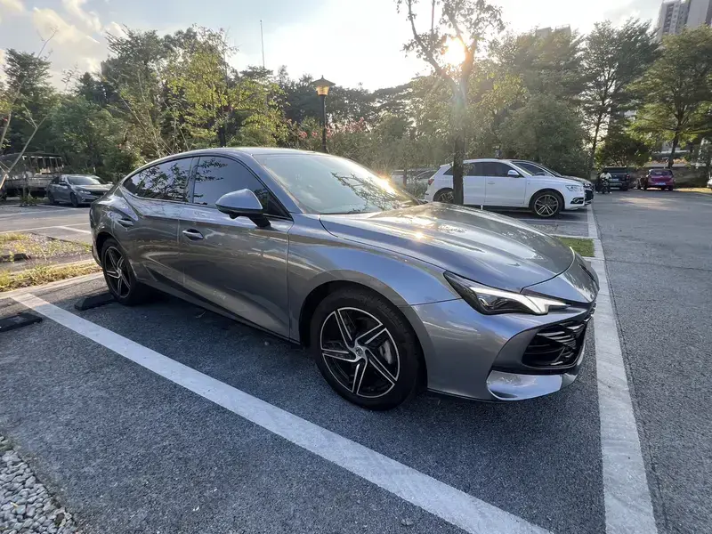 2023 MG 7 с пробегом 28 000 км