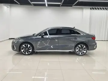 2024 Audi A3 с пробегом 11 300 км