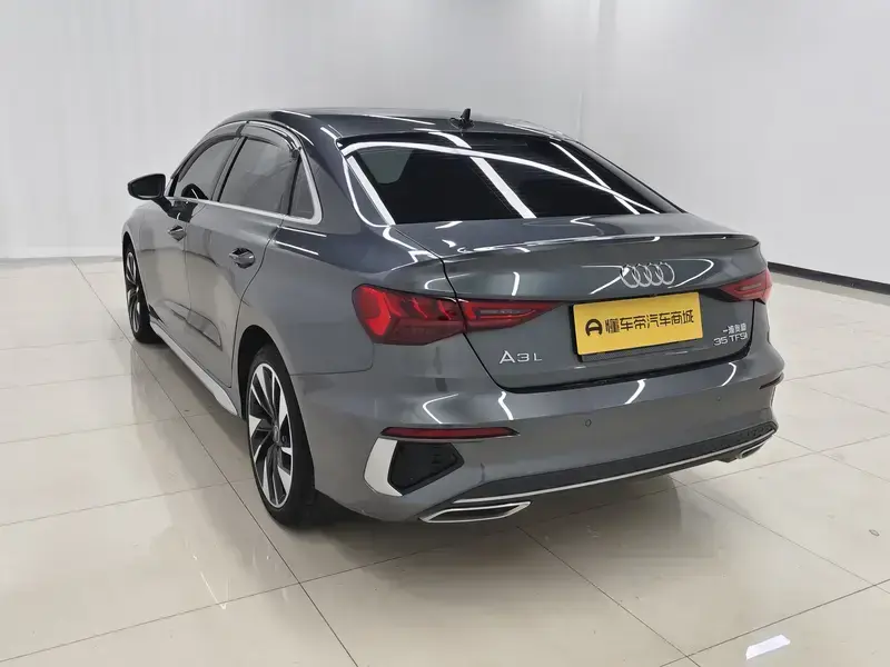 2024 Audi A3 с пробегом 11 300 км
