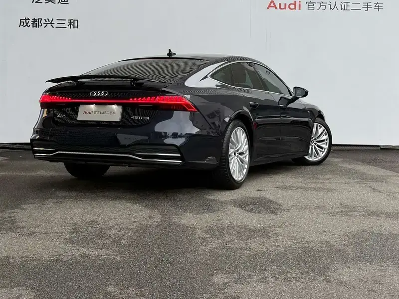 2021 Audi A7 с пробегом 49 200 км