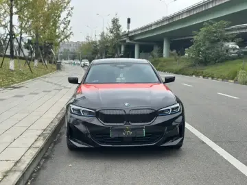 2023 BMW i3 с пробегом 50 000 км