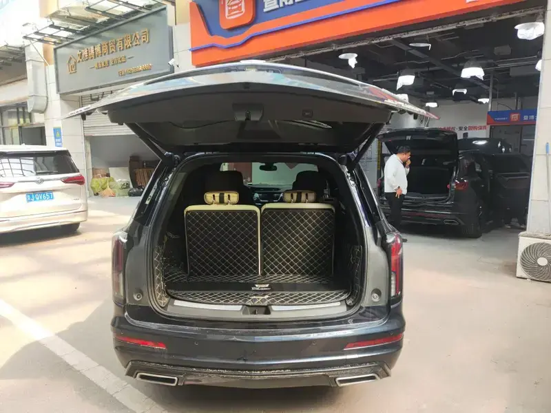 2020 Cadillac XT6 с пробегом 21 000 км