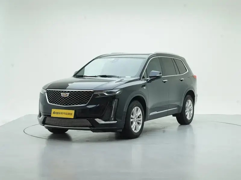2021 Cadillac XT6 с пробегом 72 900 км