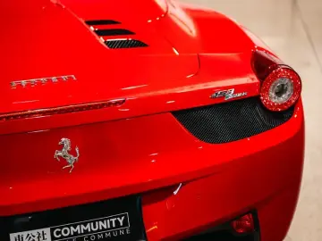 2013 Ferrari 458 с пробегом 11 000 км