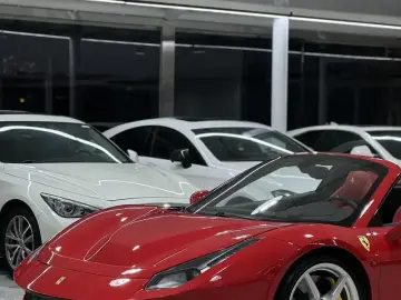 2015 Ferrari 488 с пробегом 42 000 км