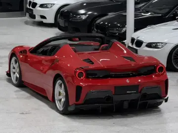 2015 Ferrari 488 с пробегом 42 000 км