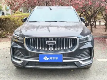 2024 Geely Monjaro с пробегом 11 000 км