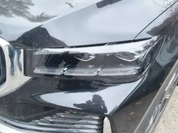 2024 Geely Monjaro с пробегом 11 000 км