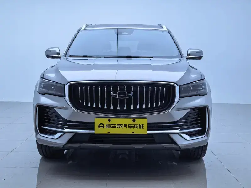 2024 Geely Monjaro с пробегом 9 200 км