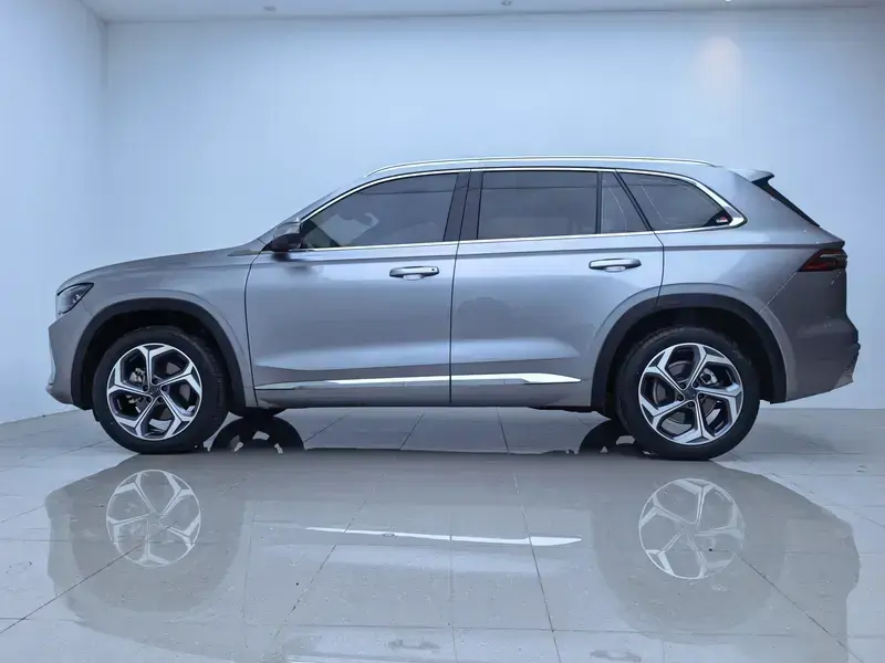 2024 Geely Monjaro с пробегом 9 200 км