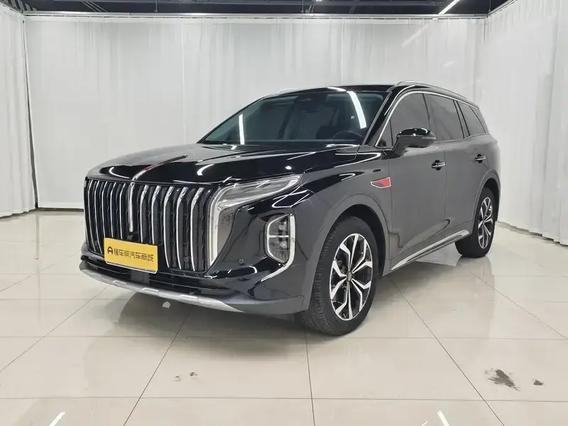 2023 Hongqi HS7 с пробегом 25 700 км