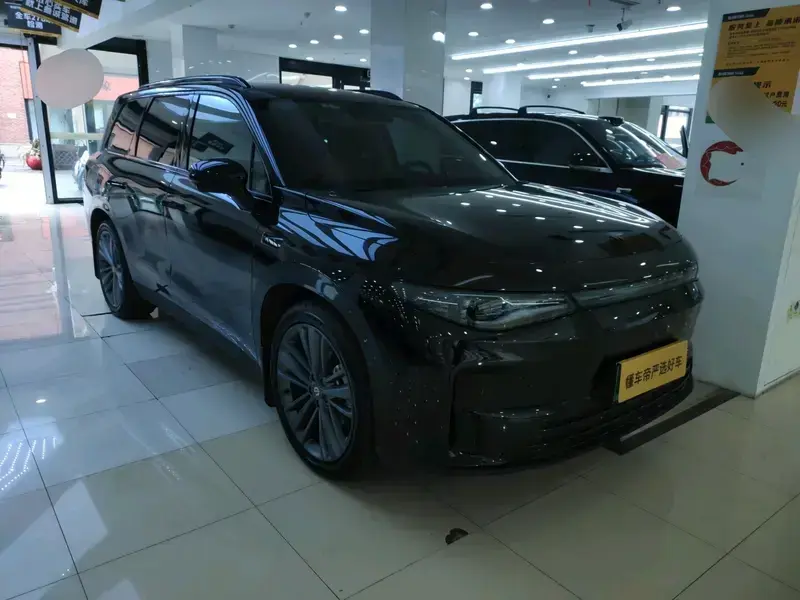 2024 Leapmotor C16 с пробегом 48 200 км