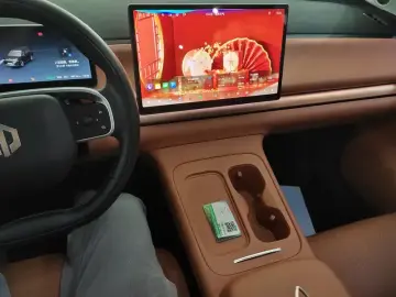 2024 Leapmotor C16 с пробегом 48 200 км