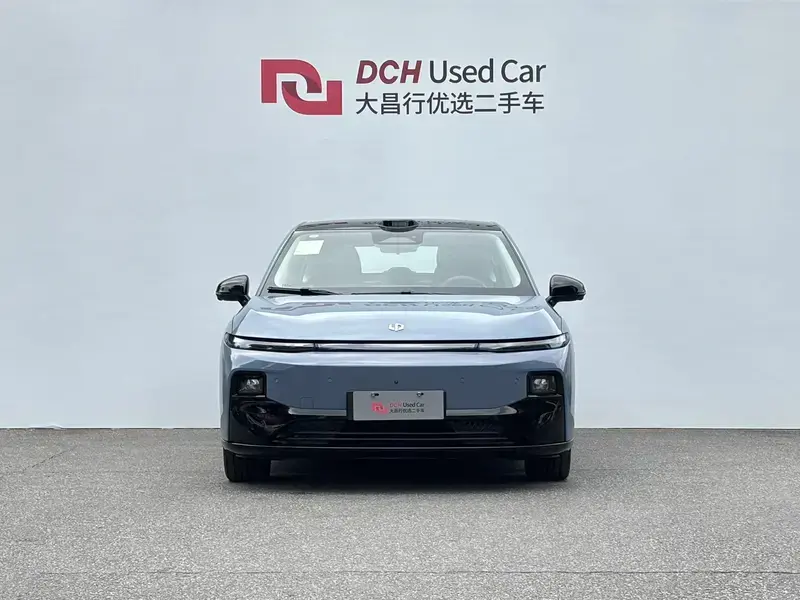 2025 Leapmotor B01 с пробегом 11 300 км
