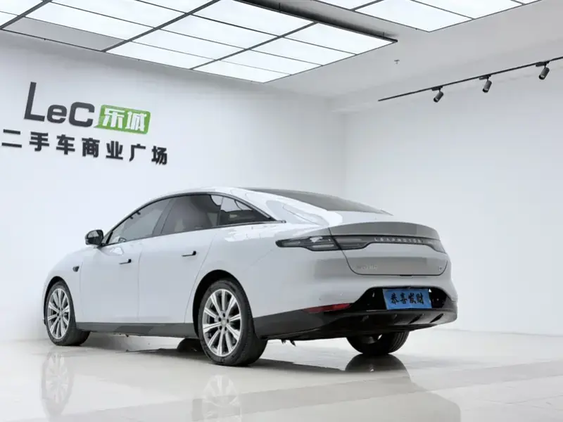 2024 Leapmotor C01 с пробегом 35 000 км