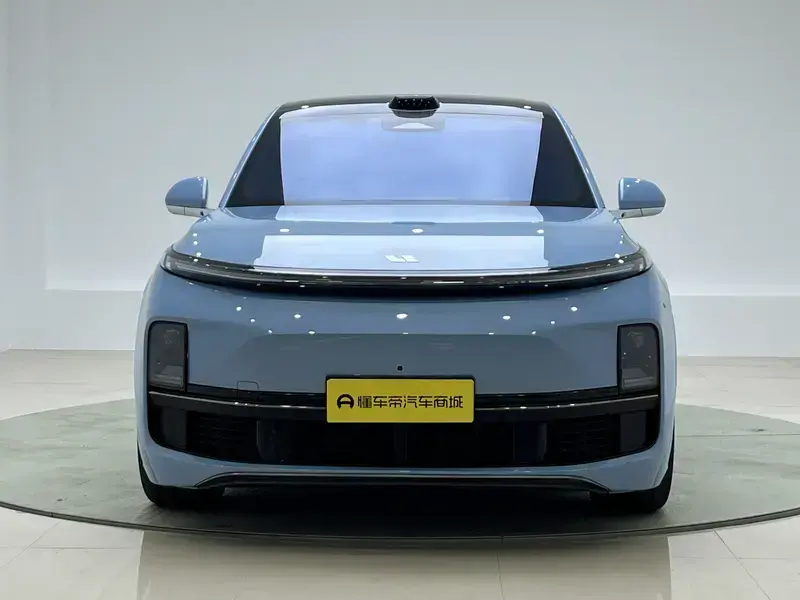2024 Li Auto (Lixiang) L8 с пробегом 56 200 км