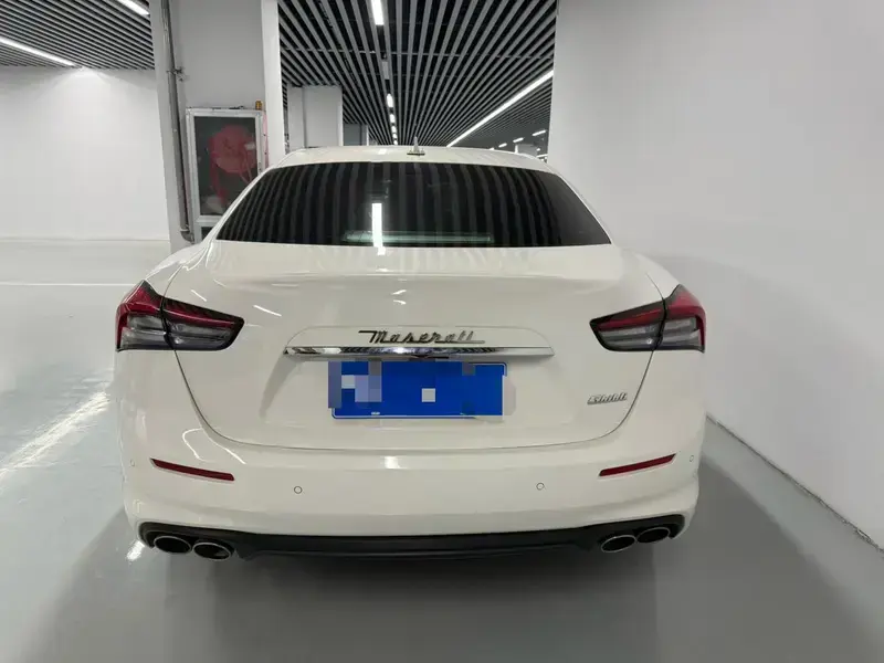 2021 Maserati Ghibli с пробегом 50 600 км