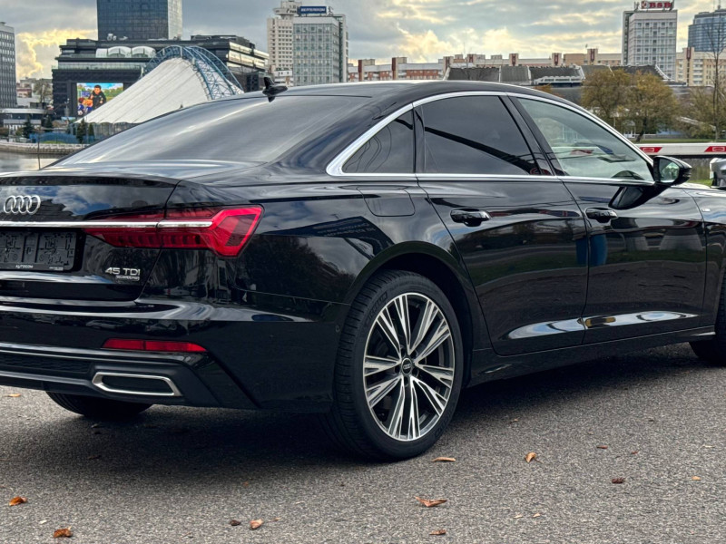 2023 Audi A6 с пробегом 63 000 км