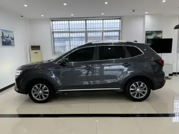 2023 Roewe RX5 с пробегом 33 000 км