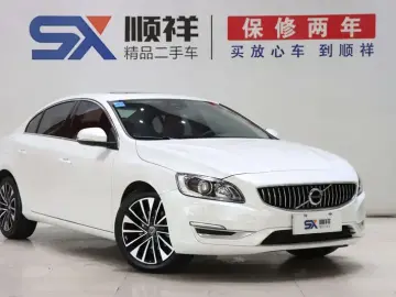 2018 Volvo S60 с пробегом 46 000 км
