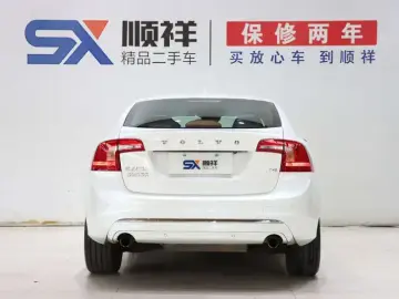 2018 Volvo S60 с пробегом 46 000 км