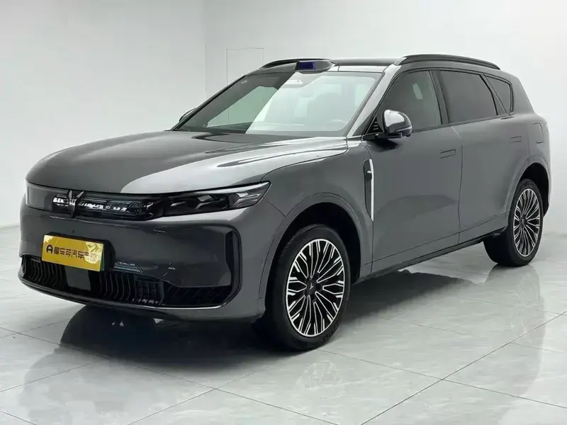 2025 Voyah Free с пробегом 14 000 км