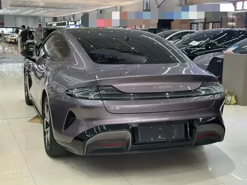 2024 Xiaomi SU7 с пробегом 22 000 км