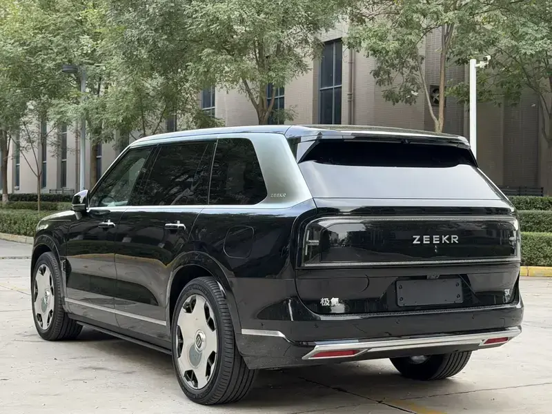 2026 Zeekr 9X с пробегом 100 км