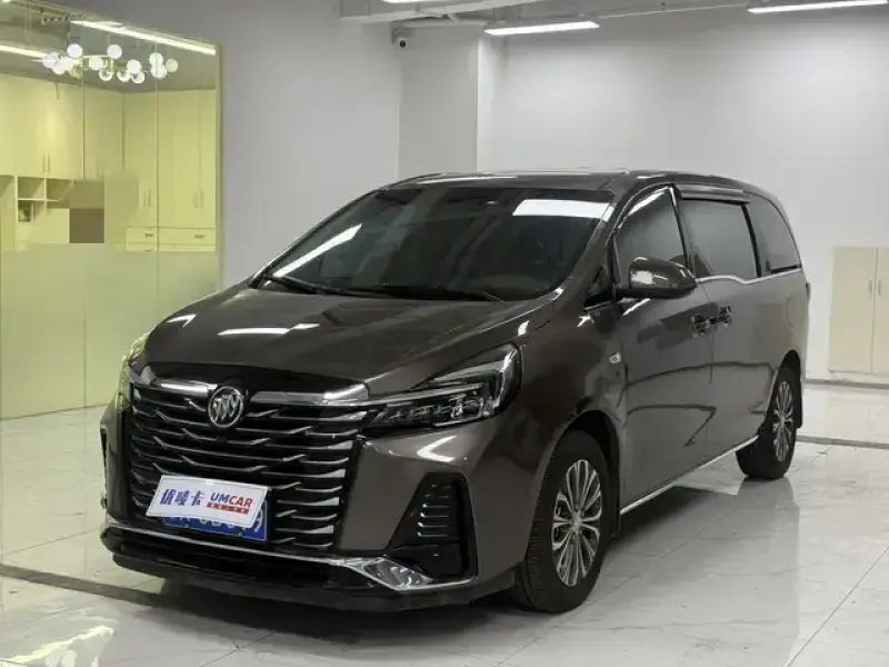 2023 Buick GL8 с пробегом 135 000 км