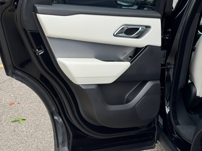 2022 Land Rover Range Rover Velar с пробегом 24 000 км