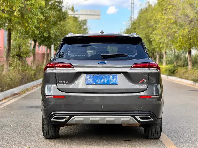 2020 Oshan X7 с пробегом 40 000 км
