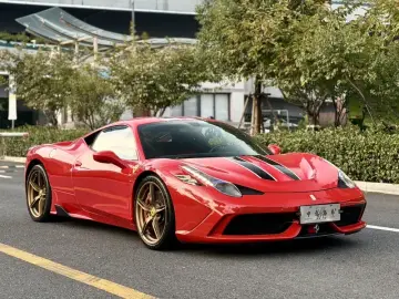 2014 Ferrari 458 с пробегом 38 000 км