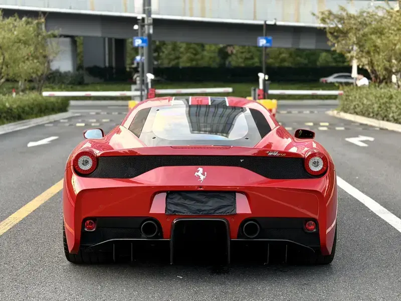 2014 Ferrari 458 с пробегом 38 000 км