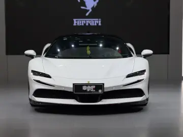 2019 Ferrari SF90 с пробегом 12 700 км