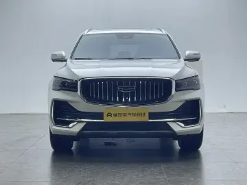 2024 Geely Monjaro с пробегом 5 600 км