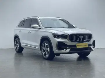 2024 Geely Monjaro с пробегом 5 600 км