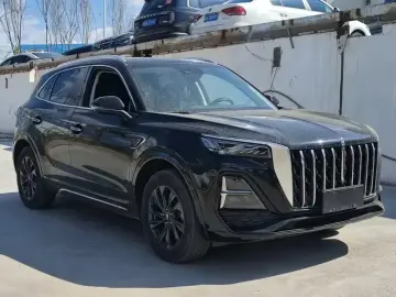 2023 Hongqi HS5 с пробегом 33 000 км