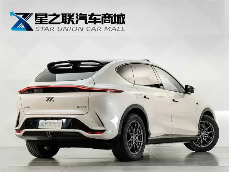 2024 IM Motors (Zhiji) LS7 с пробегом 100 км