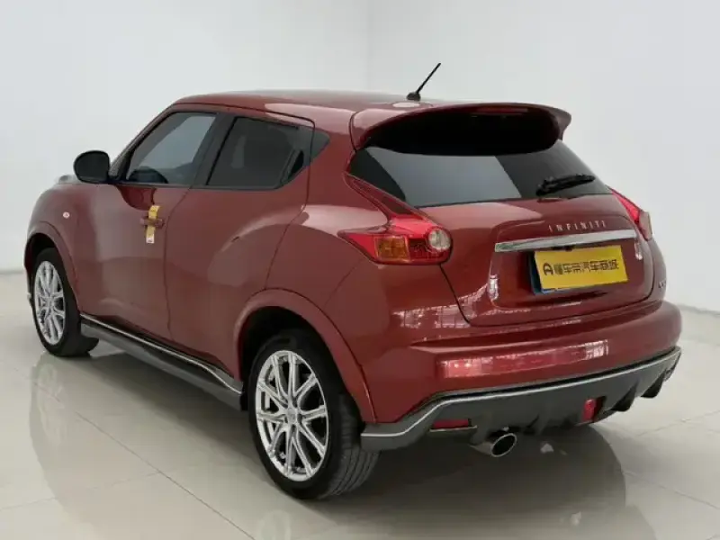 2014 Infiniti ESQ с пробегом 83 800 км