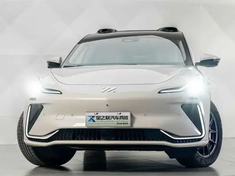 2024 IM Motors (Zhiji) LS7 с пробегом 100 км