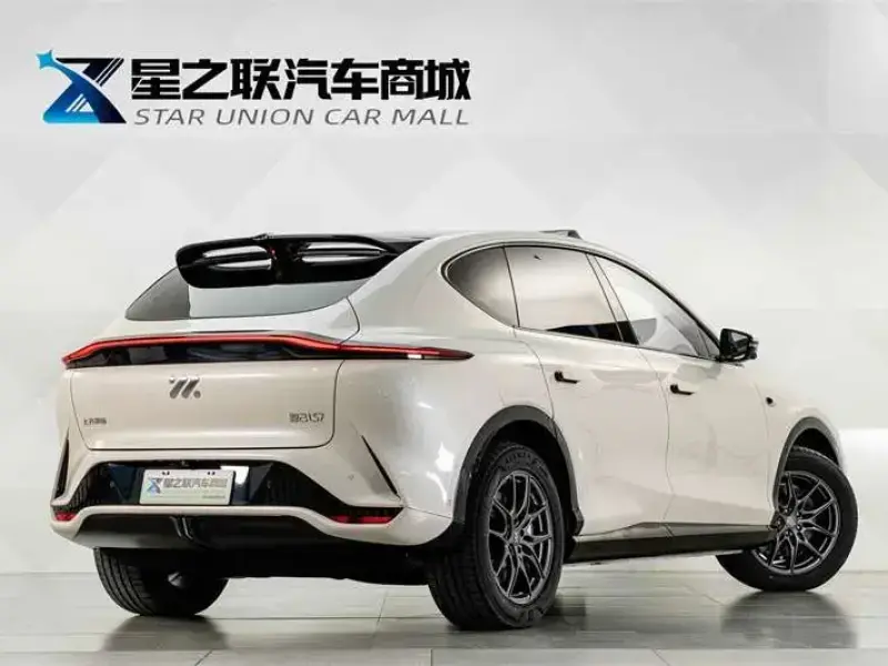 2024 IM Motors (Zhiji) LS7 с пробегом 100 км