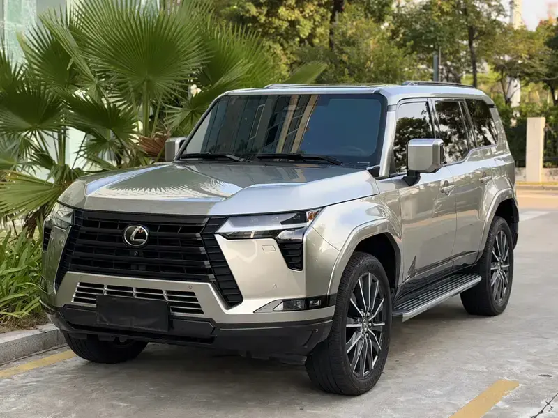 2024 Lexus GX с пробегом 20 000 км