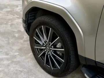 2024 Lexus GX с пробегом 20 000 км