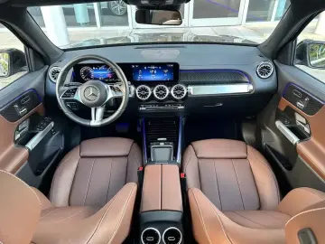 2025 Mercedes-Benz GLB с пробегом 9 000 км