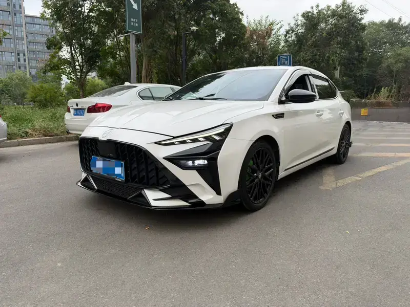 2023 MG 6 с пробегом 30 000 км