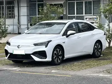 2020 Aion S с пробегом 77 000 км