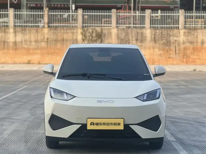 2025 BYD Seagull с пробегом 17 000 км