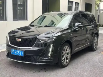 2020 Cadillac XT6 с пробегом 46 000 км