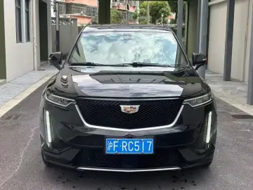 2020 Cadillac XT6 с пробегом 46 000 км